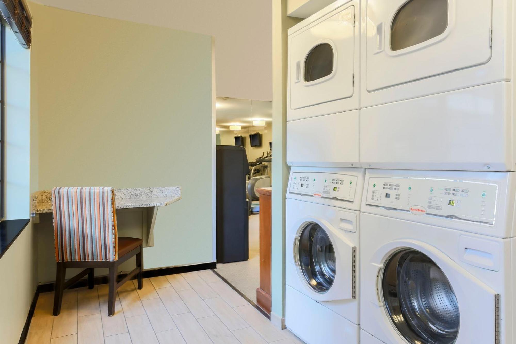 Staybridge Suites Columbus-Dublin By Ihg Zewnętrze zdjęcie